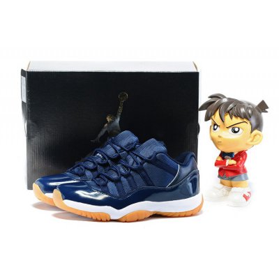 Air Jordan 11 Low "Navy Gum" Midnight Navy/White-Light Gum Brown