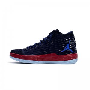 Carmelo Anthony's Jordan Melo M13 "Knicks" Midnight Navy/Gym Red