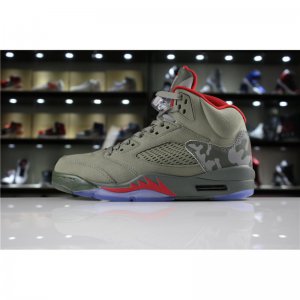 Mens and Womens Air Jordan 5 "Camo" Dark Stucco/University Red 1